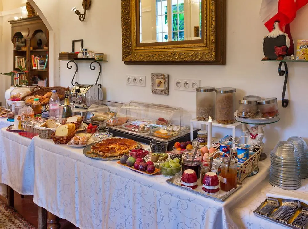 Logis Hotel Villa Victorine Nice